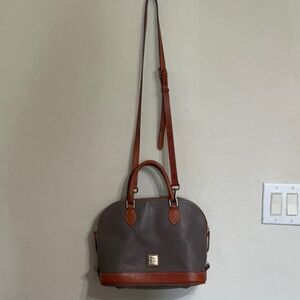 Dooney & Bourke top handled crossbody/satchel in grey.